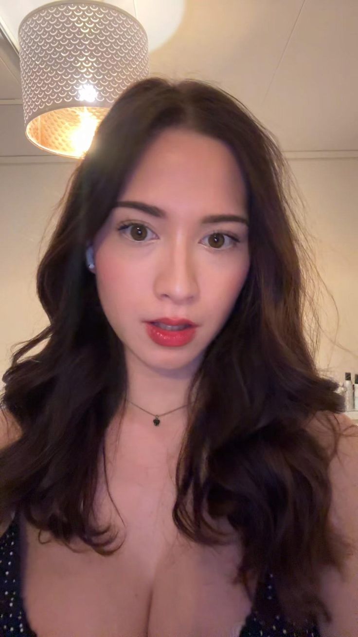 Video bokep Jilbab – Konten Ani_moetz88 Pasutri Viral